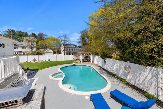 6 Melina Rd, Newton, MA 02459