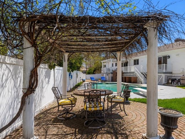 6 Melina Rd, Newton, MA 02459