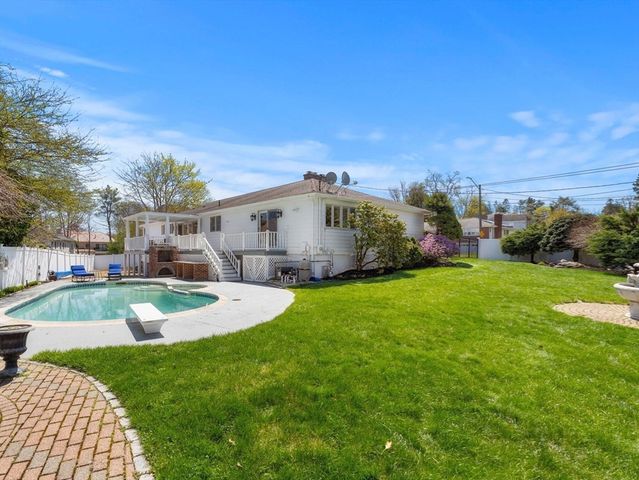 6 Melina Rd, Newton, MA 02459