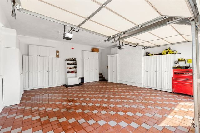 6 Melina Rd, Newton, MA 02459