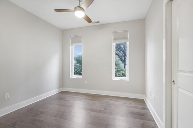 1020 Pennsylvania Avenue, Columbus, OH 43201