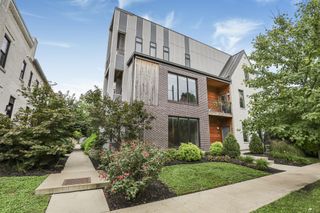 1020 Pennsylvania Avenue, Columbus, OH 43201
