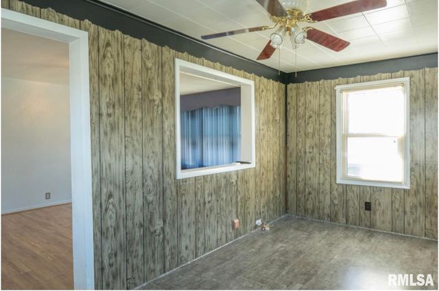 214 S TAZEWELL Street, Metamora, IL 61548