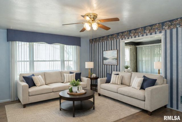 214 S TAZEWELL Street, Metamora, IL 61548