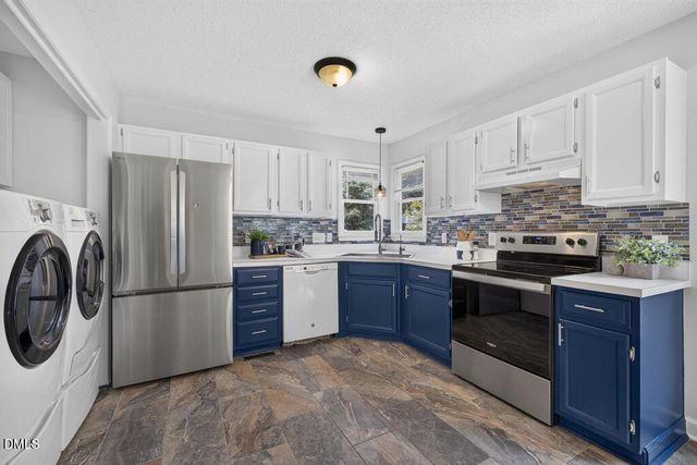 3 Big Bluff Place, Durham, NC 27712