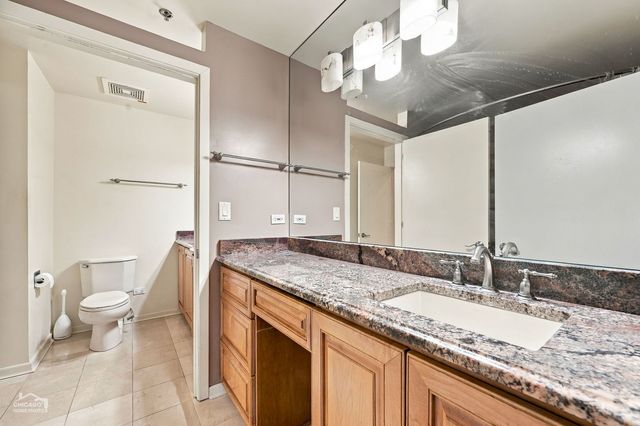 1000 E 53rd Street 107, Chicago, IL 60615