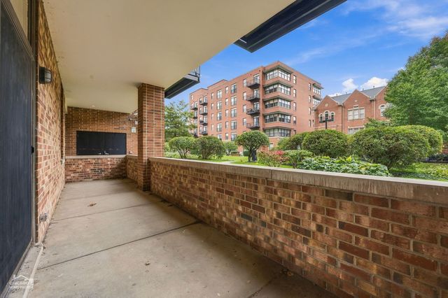 1000 E 53rd Street 107, Chicago, IL 60615
