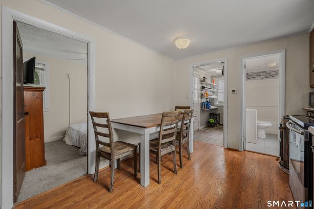 8 & 10 Swan Avenue, Old Lyme, CT 06371
