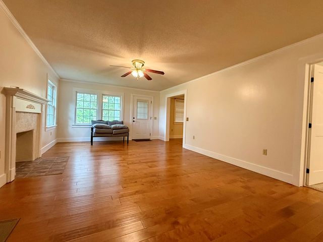 1046 Antioch Circle, Hartford, AL 36344