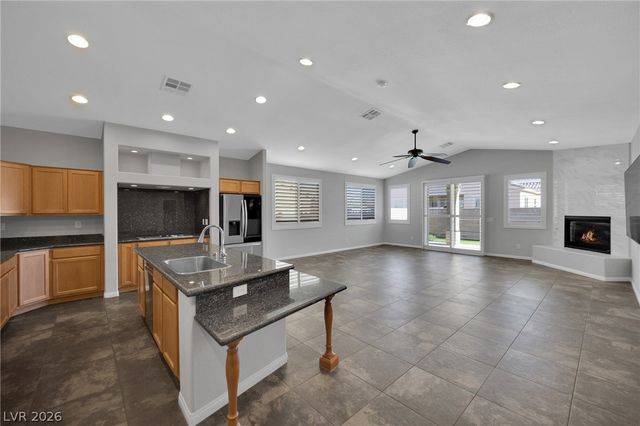 960 Rue Grand Paradis Lane, Henderson, NV 89011