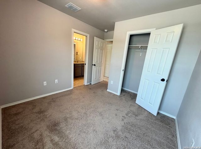 4138 Swans Lndg Unit 101, San Antonio, TX 78217