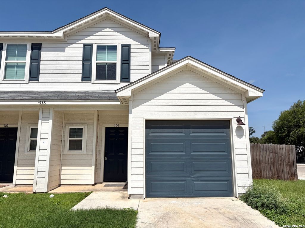 4138 Swans Lndg Unit 101, San Antonio, TX 78217