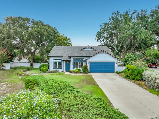 6609 PINEKNOT COURT, Ocoee, FL 34761