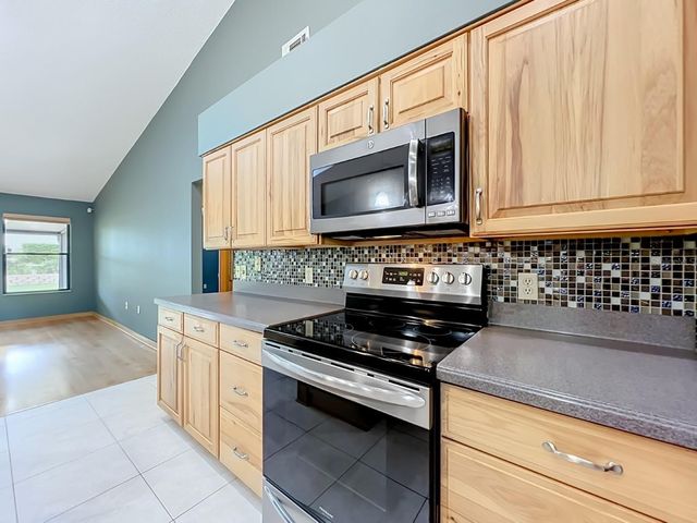 6609 PINEKNOT COURT, Ocoee, FL 34761