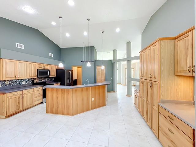 6609 PINEKNOT COURT, Ocoee, FL 34761