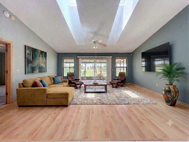 6609 PINEKNOT COURT, Ocoee, FL 34761