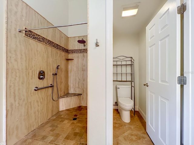 6609 PINEKNOT COURT, Ocoee, FL 34761