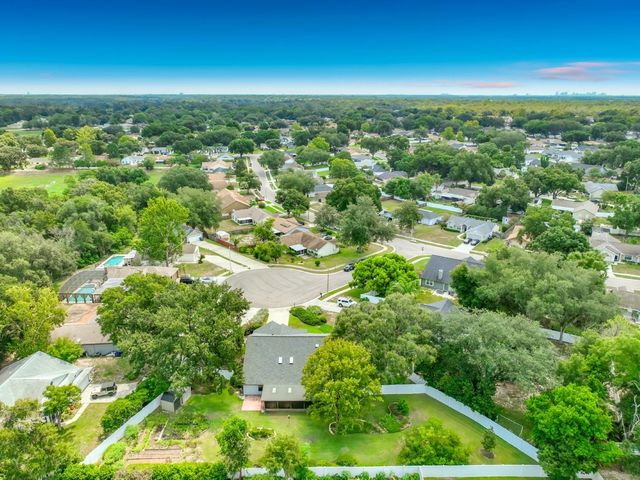 6609 PINEKNOT COURT, Ocoee, FL 34761