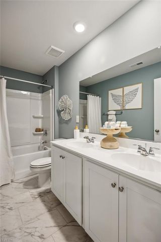 206 Gallop WAY, Yorktown, VA 23690