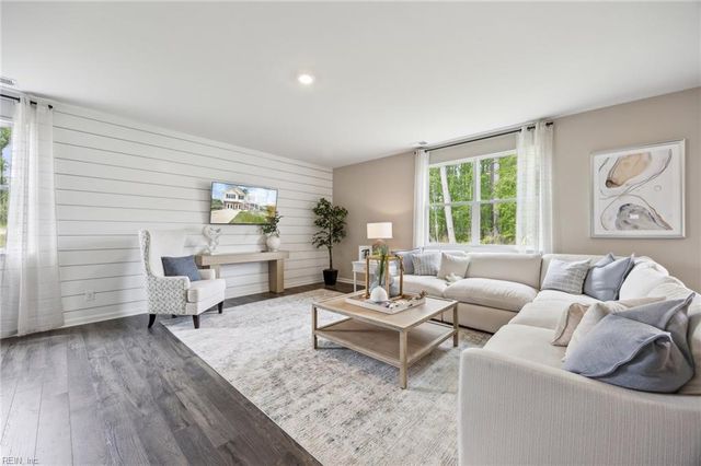 206 Gallop WAY, Yorktown, VA 23690