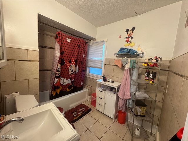 3552 E 110th Street, Cleveland, OH 44105