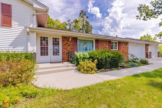 203 Wood Road, Rockford, IL 61107