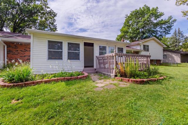 203 Wood Road, Rockford, IL 61107