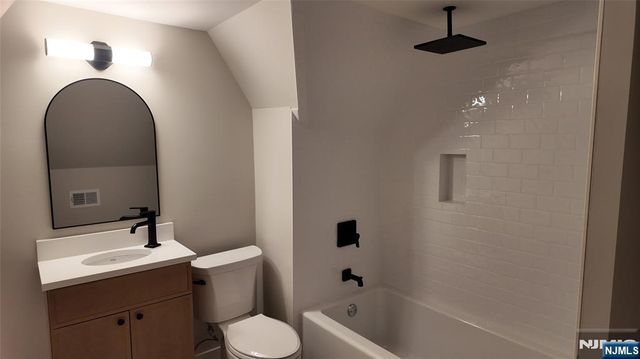 415 Linwood Avenue, Ridgewood, NJ 07450