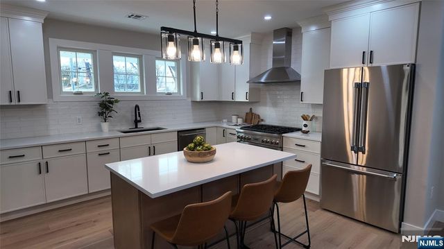 415 Linwood Avenue, Ridgewood, NJ 07450