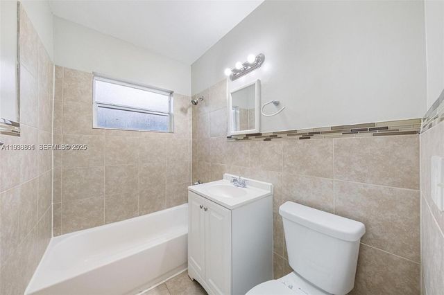 501 Carolina Ave, Fort Lauderdale, FL 33312