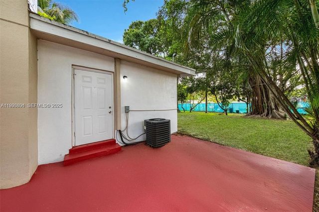 501 Carolina Ave, Fort Lauderdale, FL 33312