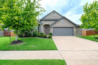 1721 Maplewood Drive, Glenn Heights, TX 75154