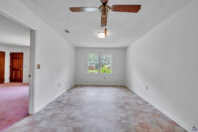 204 Randy Circle, Warner Robins, GA 31088