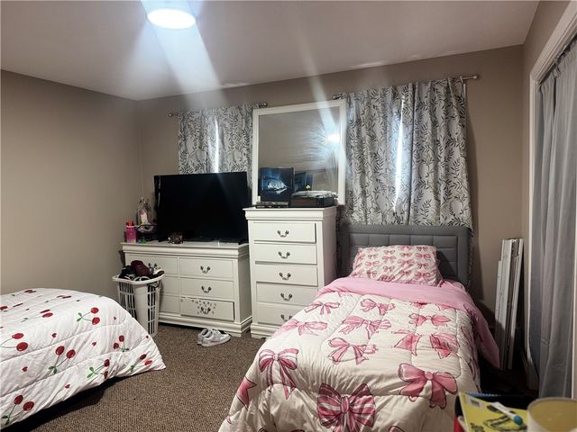 89 Manomet Street, Providence, RI 02909