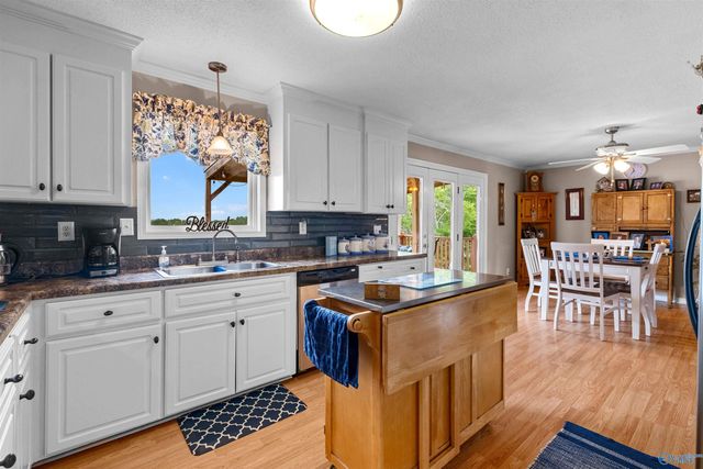3780 Lakefront Circle, Southside, AL 35907