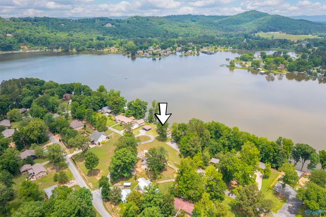 3780 Lakefront Circle, Southside, AL 35907