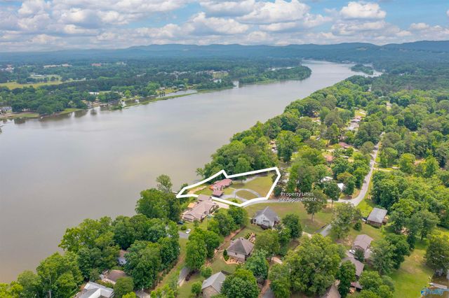 3780 Lakefront Circle, Southside, AL 35907