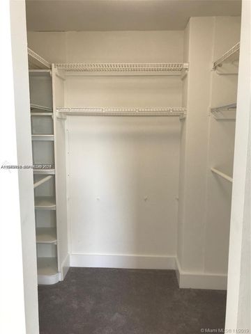 8879 Fontainebleau Blvd 204, Miami, FL 33172