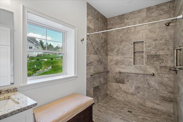 7 John Hardie Way, Chichester, NH 03258