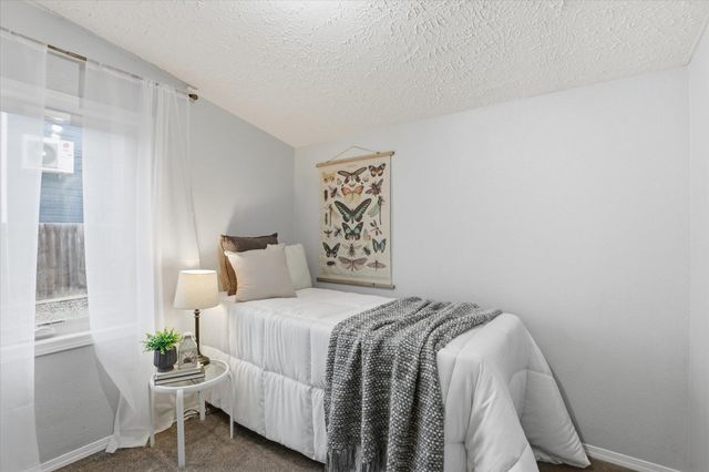 512 W Montgomery Ave, Spokane, WA 99205