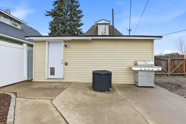 512 W Montgomery Ave, Spokane, WA 99205