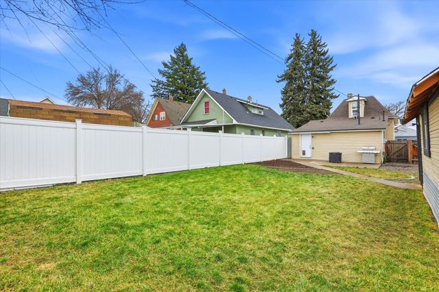512 W Montgomery Ave, Spokane, WA 99205