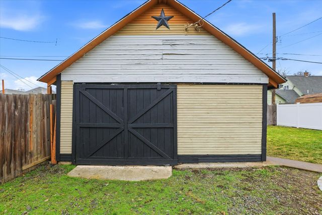 512 W Montgomery Ave, Spokane, WA 99205