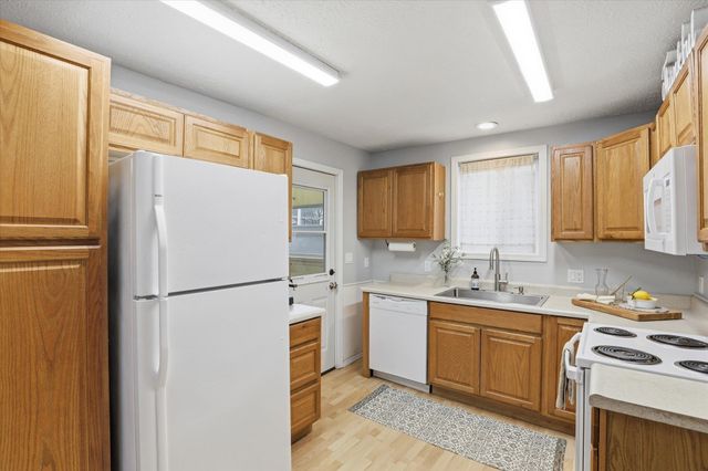 512 W Montgomery Ave, Spokane, WA 99205