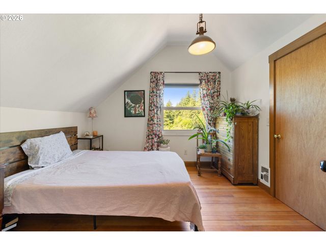 13505 Ne GRANTHAM Rd, Amboy, WA 98601