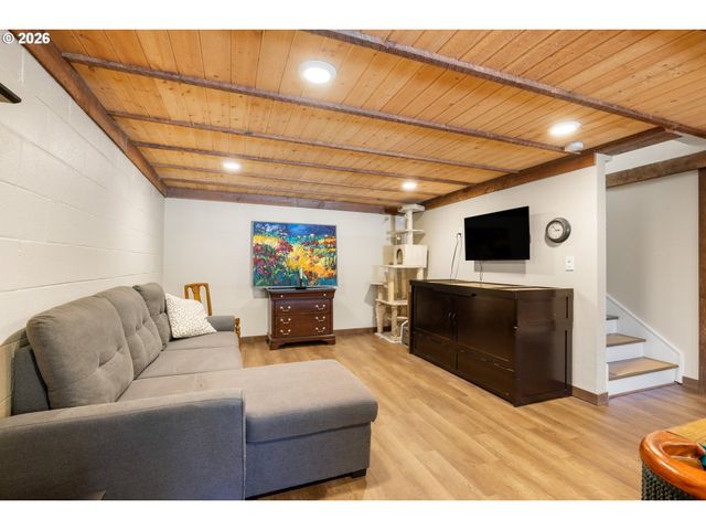 13505 Ne GRANTHAM Rd, Amboy, WA 98601