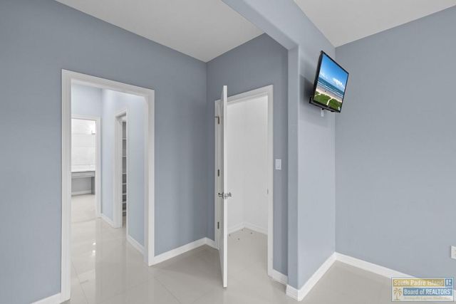 914 Palm Blvd, Laguna Vista, TX 78578