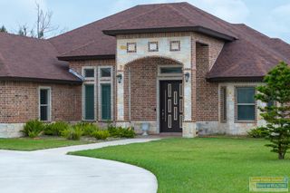 914 Palm Blvd, Laguna Vista, TX 78578