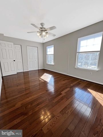 18200 PALADIN DR, Olney, MD 20832