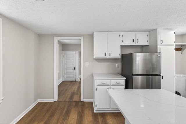 342 Curtice Street W, Saint Paul, MN 55107